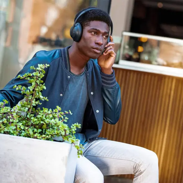 Bose 700 - Image 5