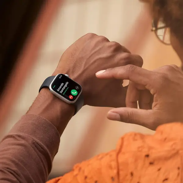 Apple Watch Series 8 45MM, Midnight Aluminum Case with Midnight Sport Band - M/L. Fitness Tracker, Blood Oxygen & ECG Apps, Always-On Retina Display, Water Resistant - Image 4